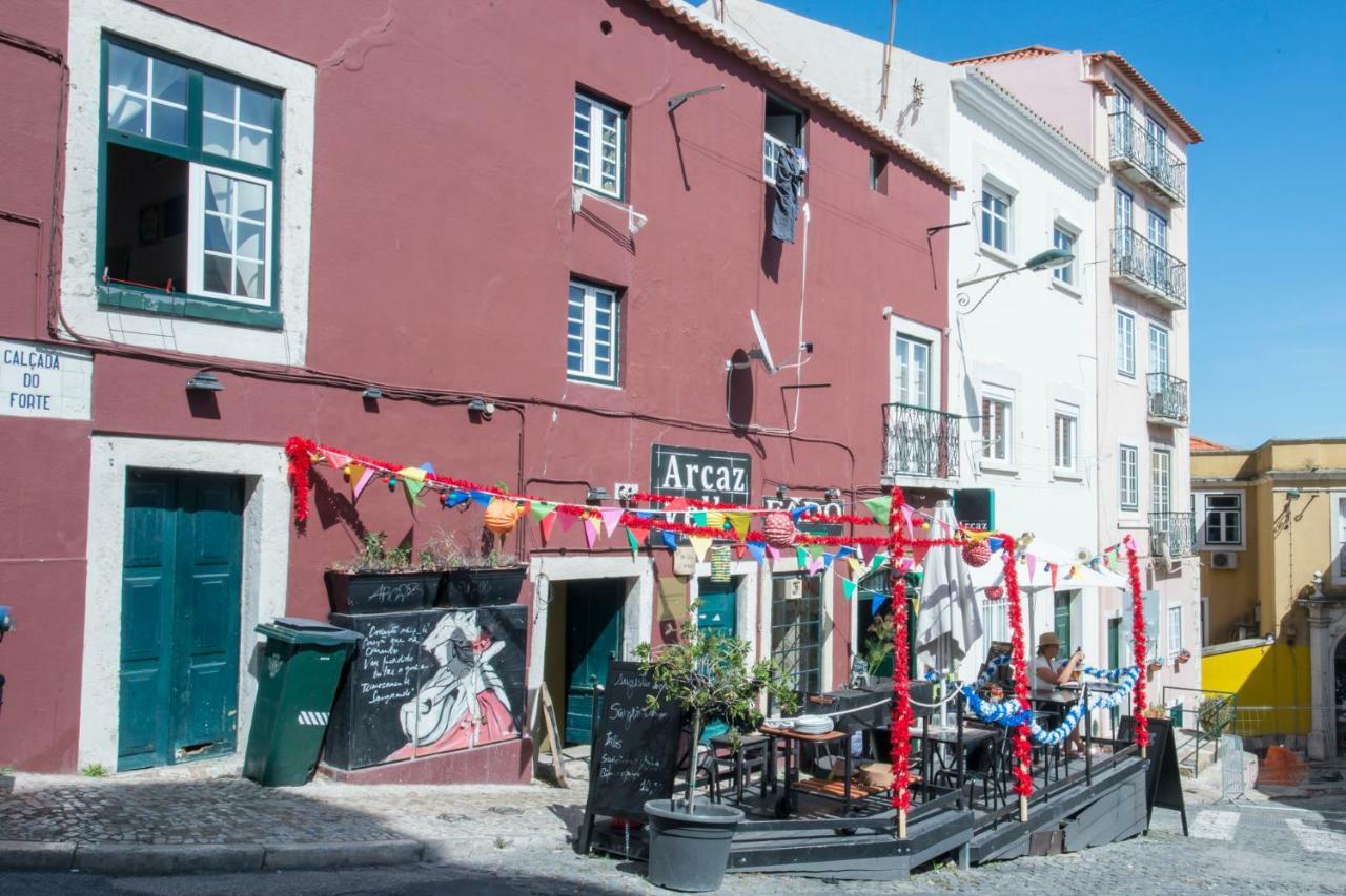 Portugal Here I Come - Alfama Lissabon Buitenkant foto